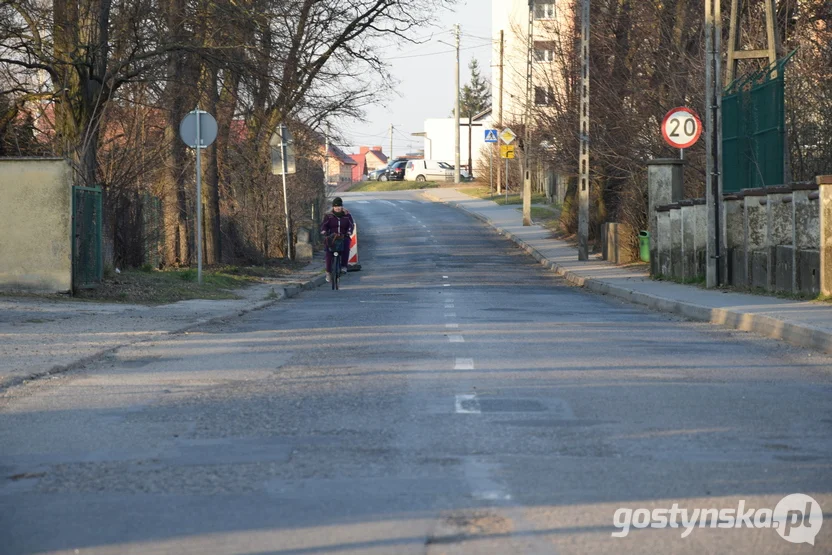 Przebudowa wraz z rozbudową ulicy Fabrycznej w Pudliszkach to inwestycja gminna. Natomiast przebudowa drogi w Kuczynce, gdzie niedawno zakończyła się budowa kanalizacji leży w gestii powiatu gostyńskiego