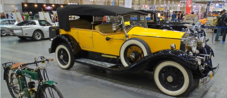 Retro Motor Show w Poznaniu hitem - Zdjęcie główne