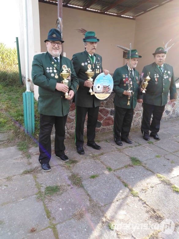 Przy okazji pikniku gminnego przeprowadzono również zawody strzeleckie