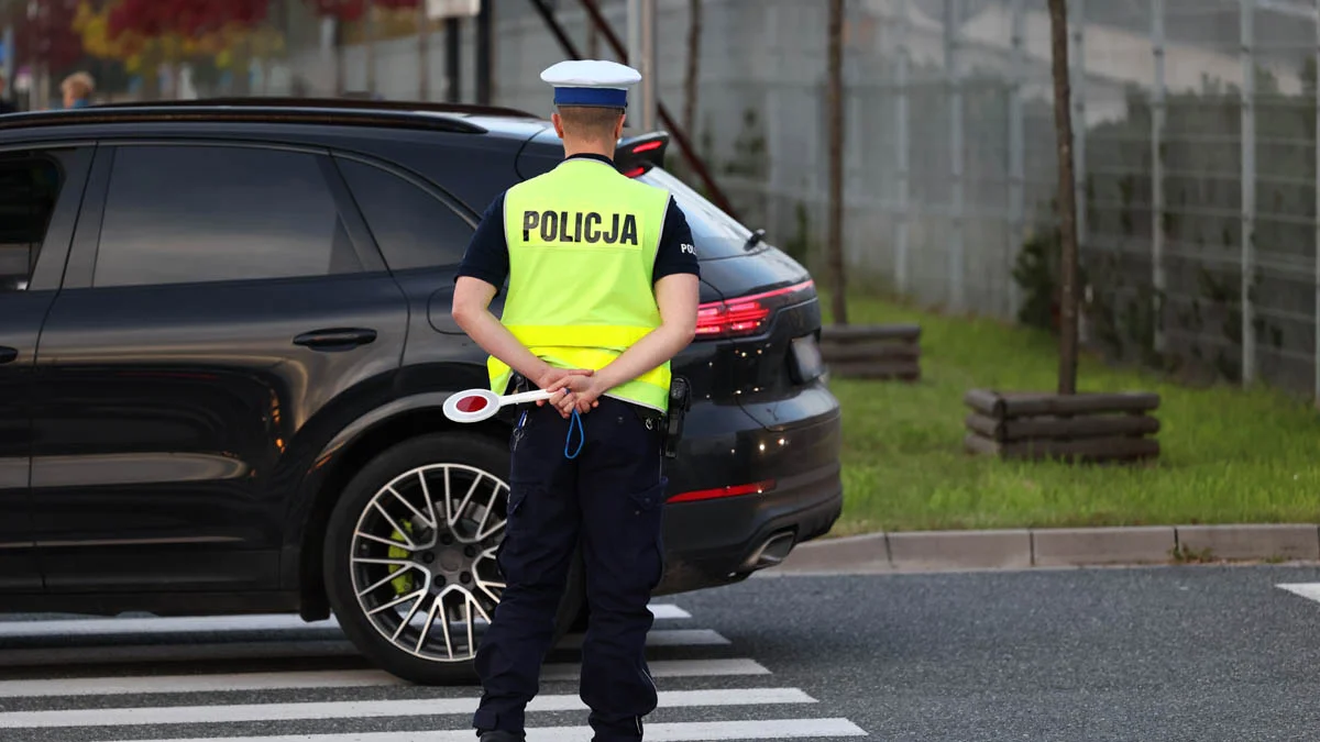 Kobieta potrącona na przejściu dla pieszych w Gostyniu - Zdjęcie główne