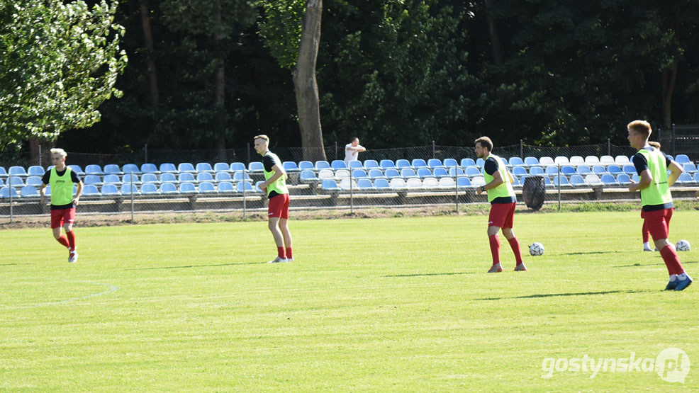 Korona Piaski - LKS Gołuchów 1 : 1