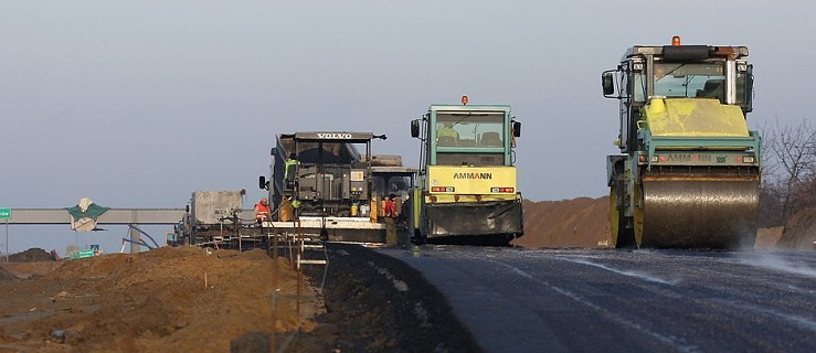 Budowali obwodnicę, zepsuli drogi, teraz je naprawią - Zdjęcie główne