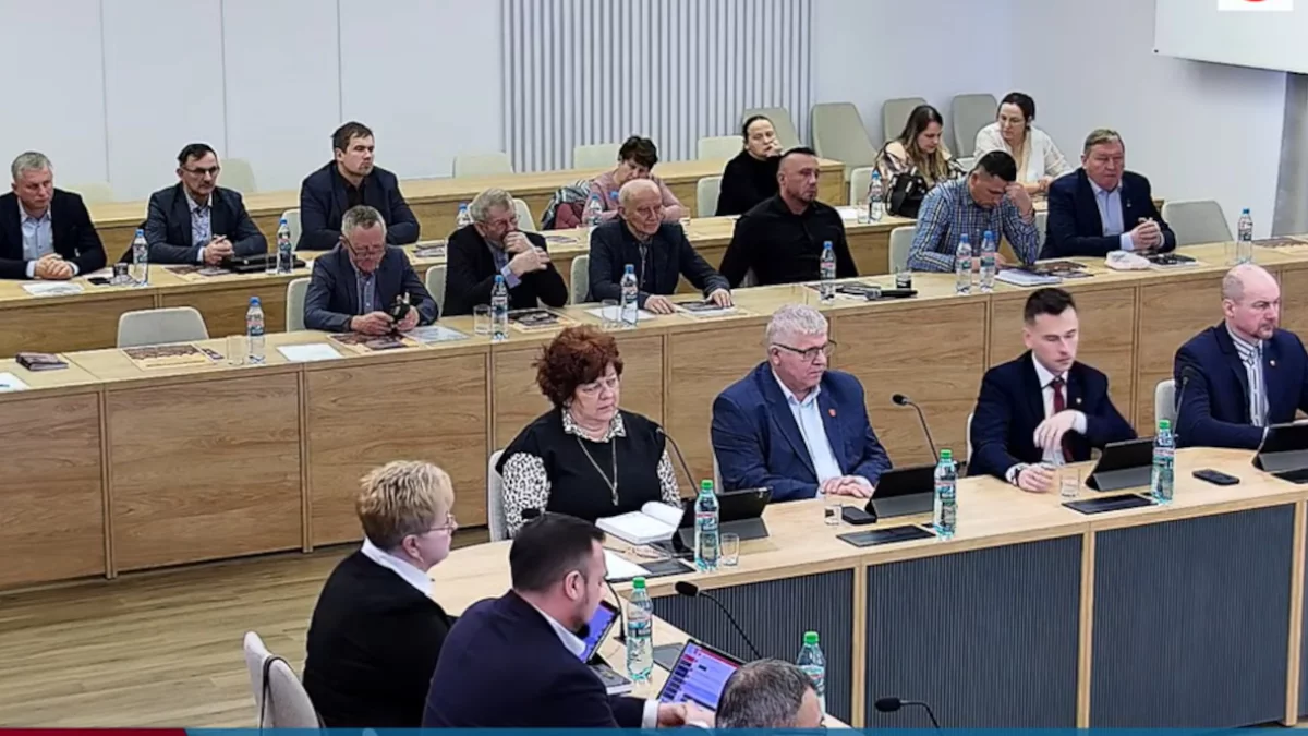 Jaraczewscy radni ustalą, ile pieniędzy dostaną strażacy za wyjazd do akcji