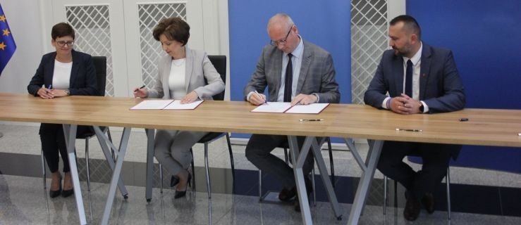 Kto poprowadzi Środowiskowy Dom Samopomocy w Dobieszczyźnie? - Zdjęcie główne