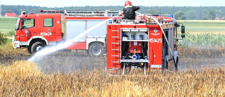 Zwarcie instalacji. Pożar zboża - Zdjęcie główne