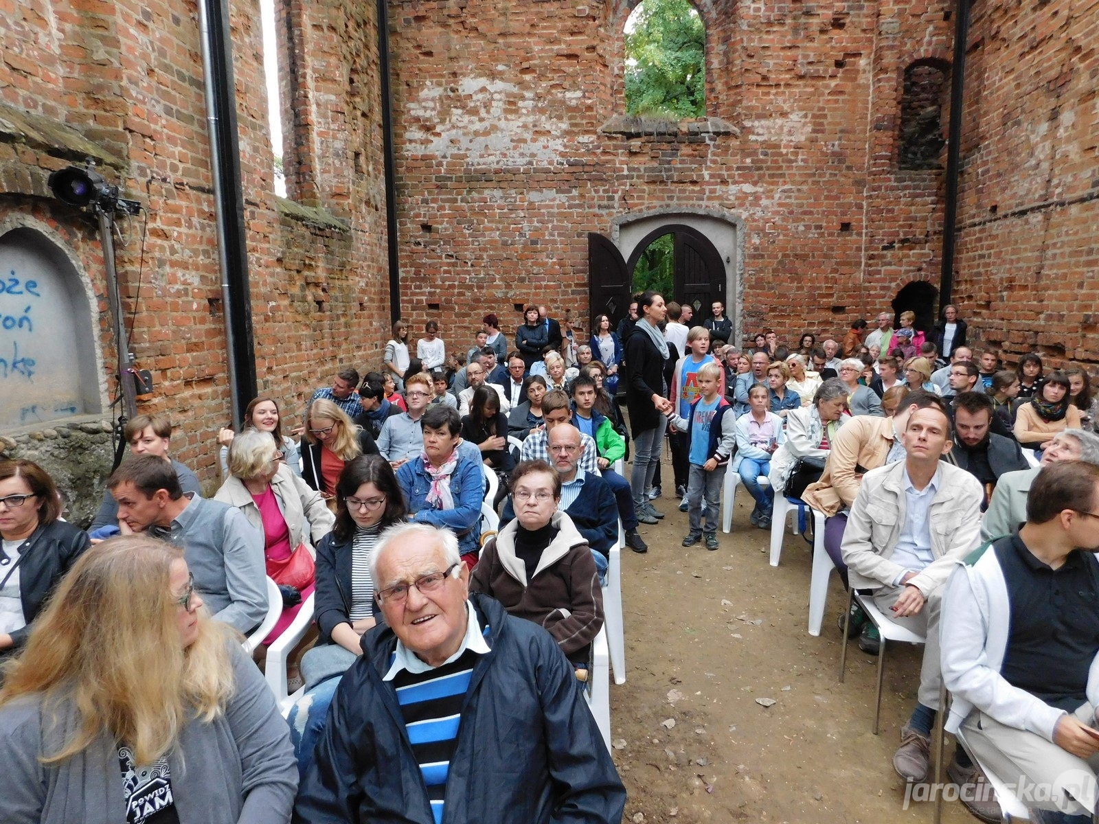 Jarocin. Akademia Gitary 2016. Koncert inauguracyjny w ruinach kościoła św. Ducha - Zdjęcie główne