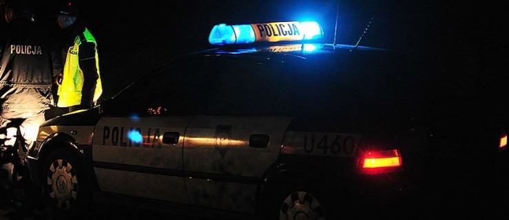 Pijana w sztok uderzyła w radiowóz policyjny  - Zdjęcie główne