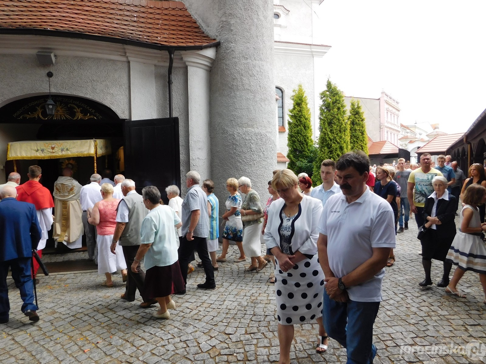 Jarocin. Święcenie pojazdów w parafii św. Marcina - Zdjęcie główne