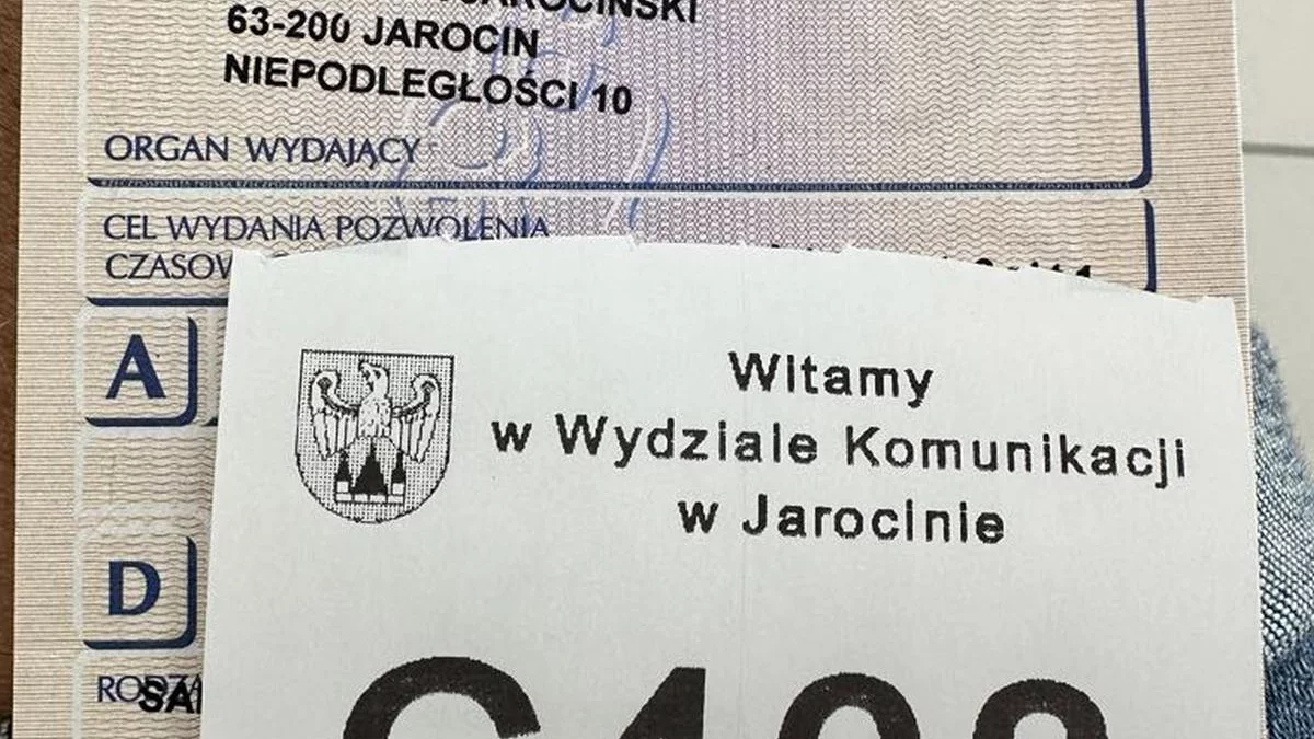 Te zasady rejestracji pojazdów powinienieś znać. Niewiedza może cię drogo kosztować [SONDA]
