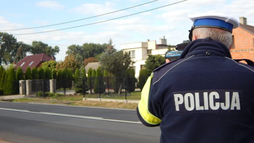 Pędził mazdą przez Jaraczewo. Zapał 31-latka ostudzili policjanci  - Zdjęcie główne