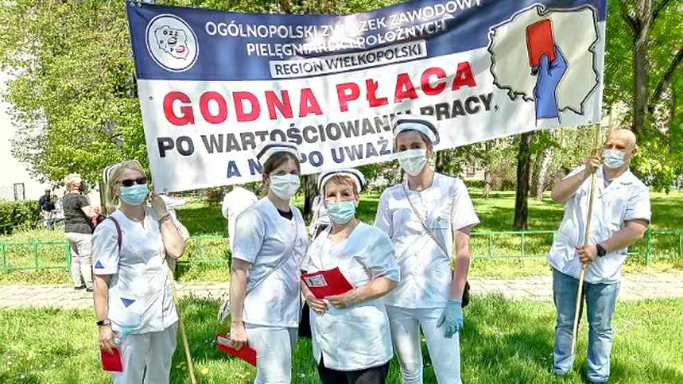 Pielęgniarki protestowały w Warszawie. Domagają się podwyżek - Zdjęcie główne