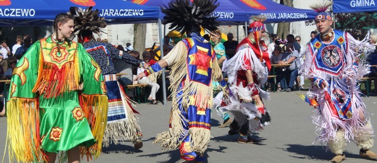 Dni Ziemi Jaraczewskiej - indianie, country i tłumy ludzi w parku [FOTORELACJA] - Zdjęcie główne