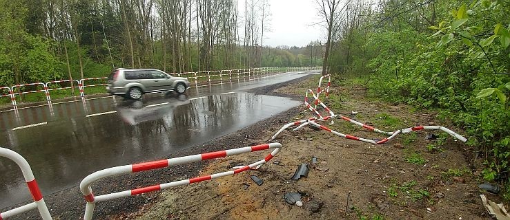 Barierki zniszczone. Piąty miesiąc czekają na oględziny ubezpieczyciela - Zdjęcie główne