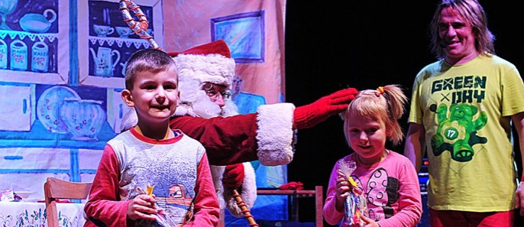 Święty Mikołaj dla dzieci w JOK-u - Zdjęcie główne