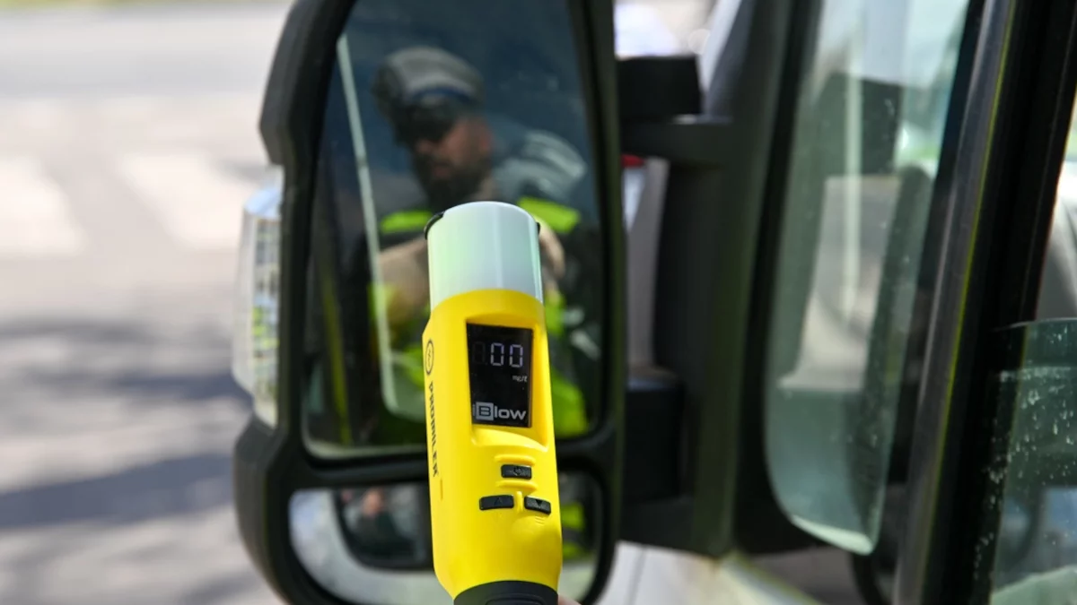 Pijany kierowca uderzył w citroena
