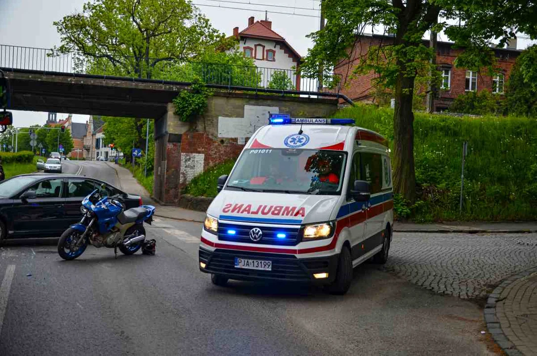 Zwiększenie bezpieczeństwa na Alei Niepodległości w Jarocinie? - Zdjęcie główne