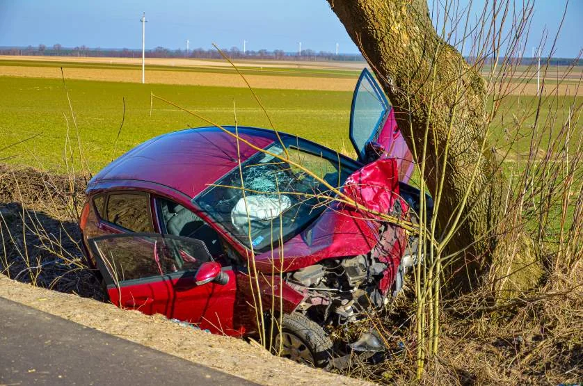 Jedna osoba nie żyje, a trzy trafiły do szpitala