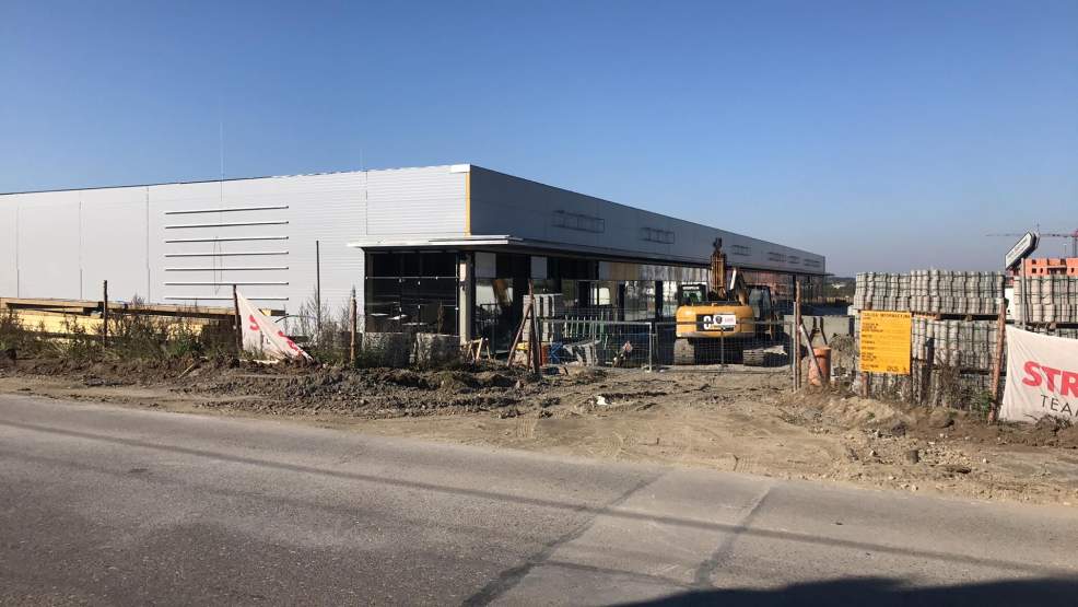 Nowy park handlowy przy ul. Armii Poznań w Pleszewie