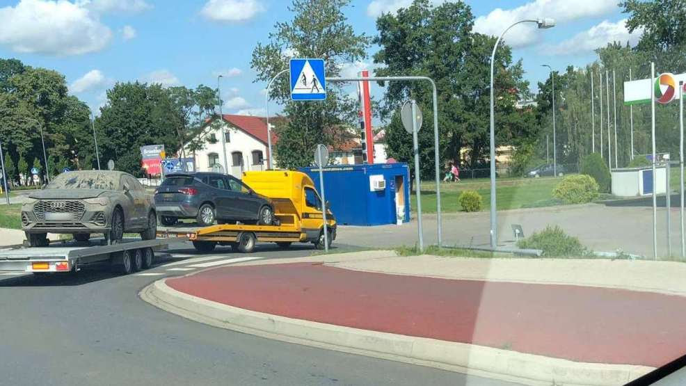 Samochód po powodzi to dobry pomysł? Na co zwracać uwagę przy zakupie?  - Zdjęcie główne