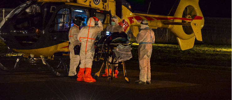 Jarocin. Pierwszy pacjent z Covid przetransportowany śmigłowcem [ZDJĘCIA]