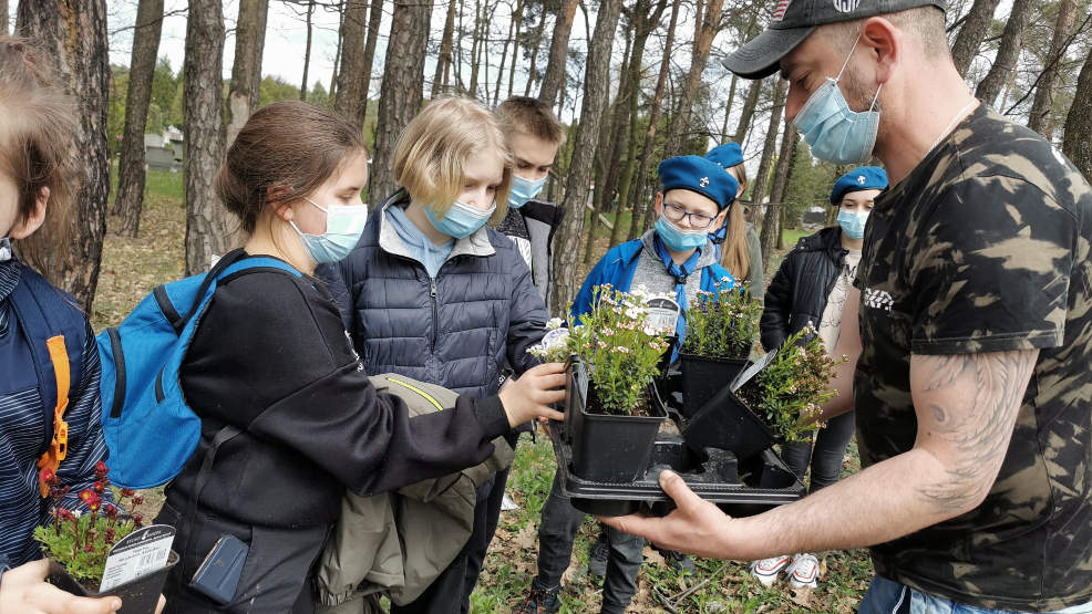 Wiosenne Porządki z RoweLOVE Jarocin. Zebrali jeszcze więcej śmieci niż w marcu