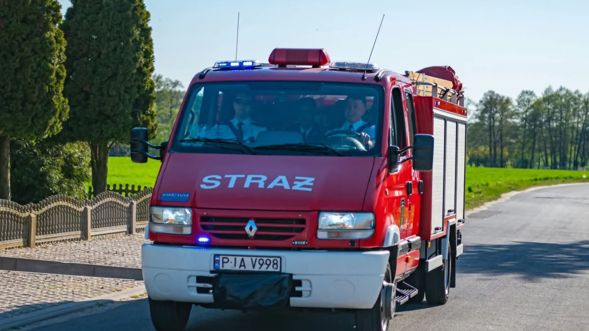 „Najlepszy prezent na 76-lecie”. Strażacy dostaną pierwszy fabrycznie nowy samochód