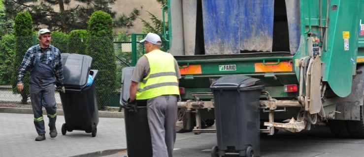 Jarocin szykuje zmiany w regulaminie porządkowym. Metalowe kosze do wymiany - Zdjęcie główne