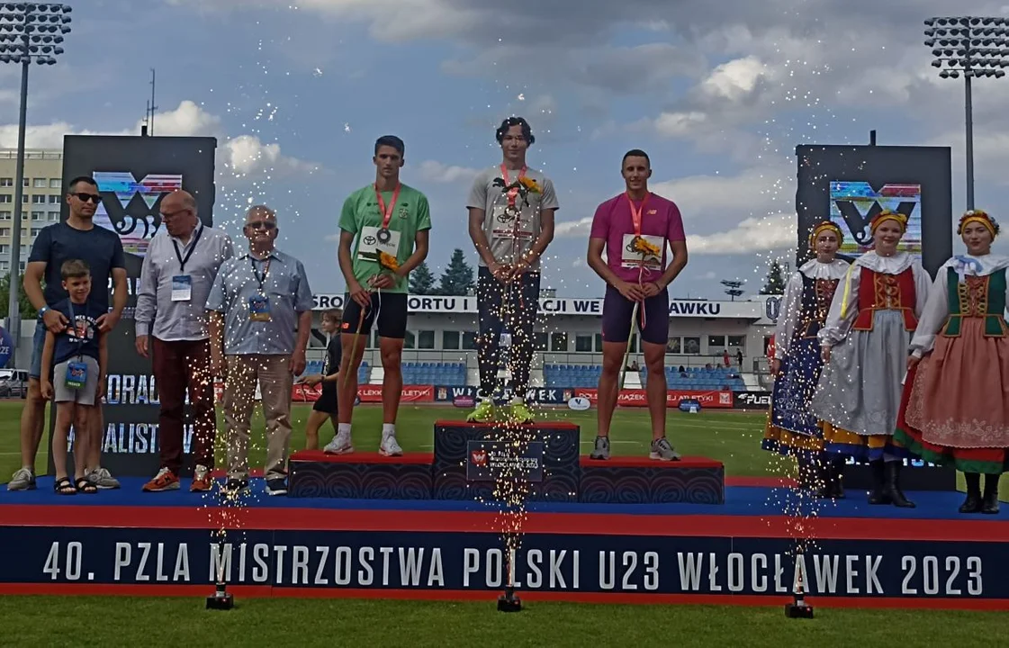 Igor Bogaczyński, sprinter z Jarocina, podwójnym młodzieżowym mistrzem Polski! - Zdjęcie główne