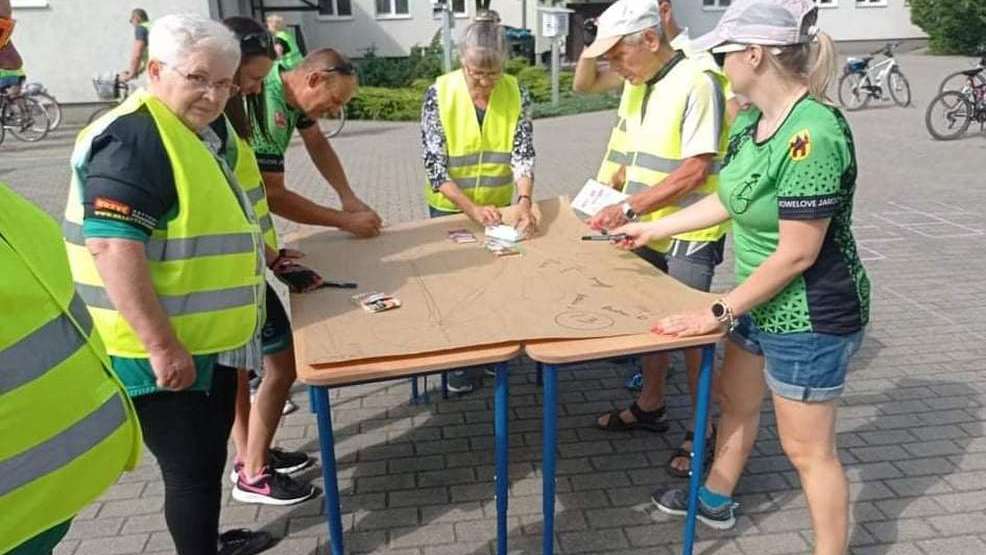 Jarocin. Rajd rowerowy „Między nami rodzinami” zakończył się pełnym sukcesem