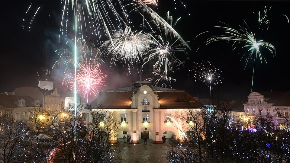 Jarocin. Sylwester na rynku 2017  - Zdjęcie główne