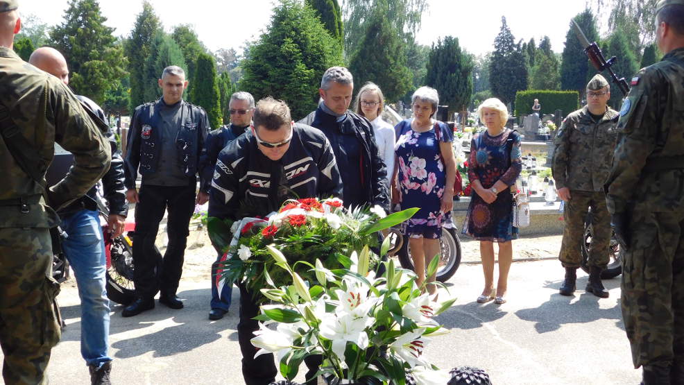 2. Rajd Motocyklowy Weteranów. Jutro będą na cmentarzu w Jarocinie  - Zdjęcie główne