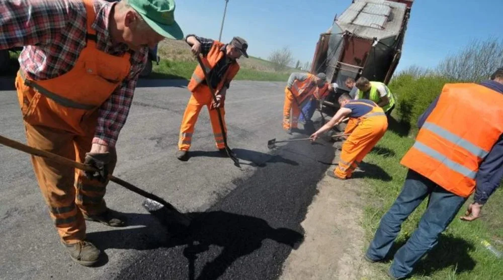 Gmina Nowe Miasto. Będą remontować drogi - Zdjęcie główne