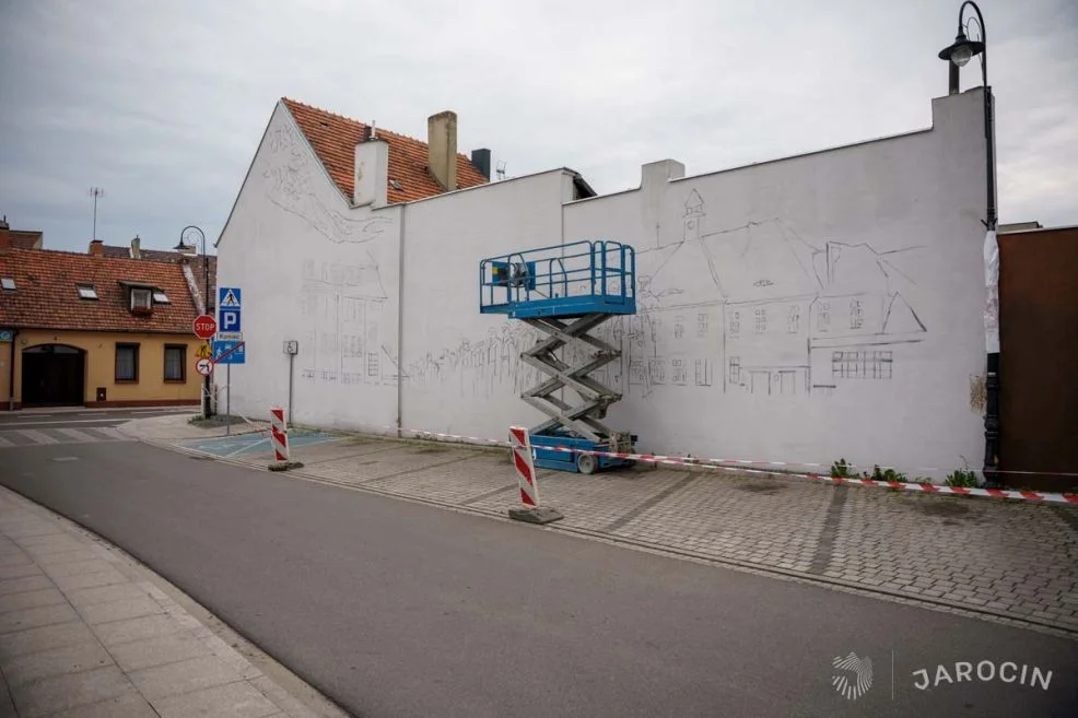 W Jarocinie powstaje nowy mural. Zobacz, gdzie i kto na nim będzie [ZDJĘCIA] - Zdjęcie główne