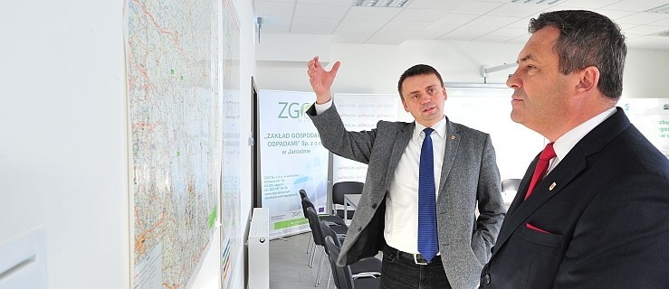 Burmistrz z zastępcą w delegacji. Pojechali we dwóch do Czech - Zdjęcie główne