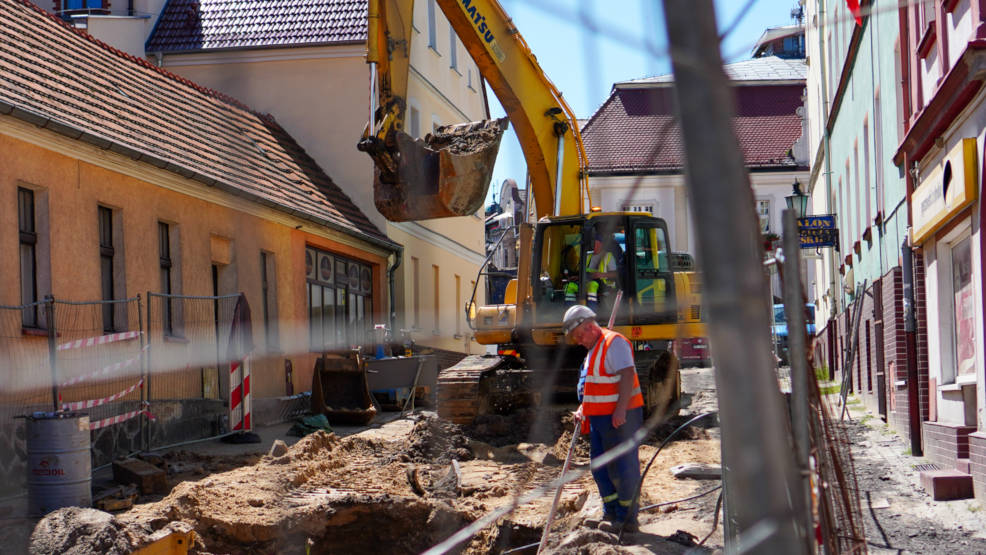 Jarocin. Zamykają gazociąg dla mieszkańców i ulicę dla ruchu     - Zdjęcie główne