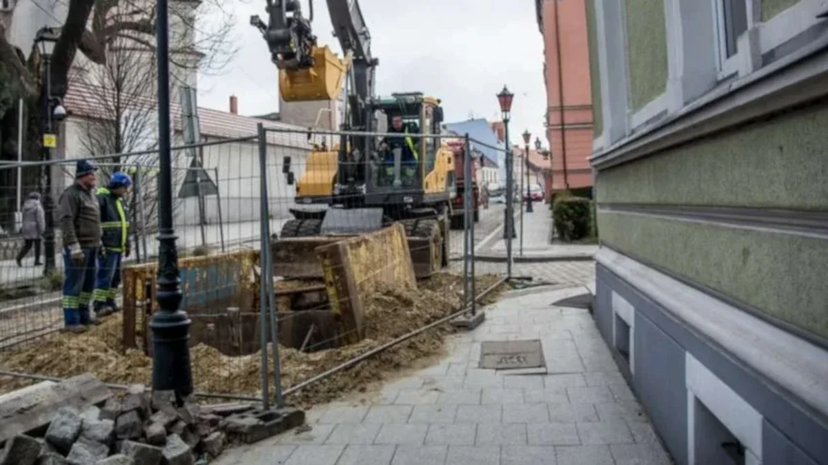 Kto musi płacić za deszczówkę? Mieszkańcy Jarocina pytają - spółka PWiK odpowiada - Zdjęcie główne