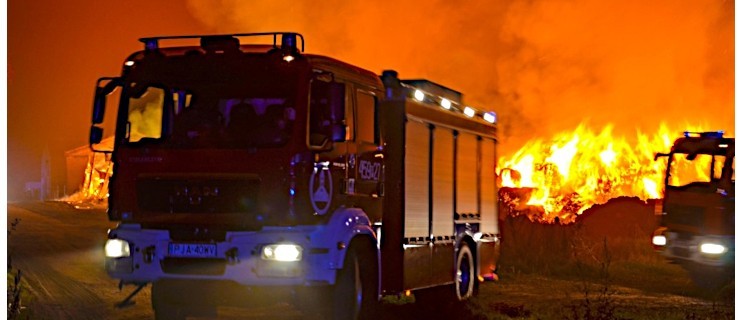 Był pijany. Puścił stodołę z dymem  - Zdjęcie główne