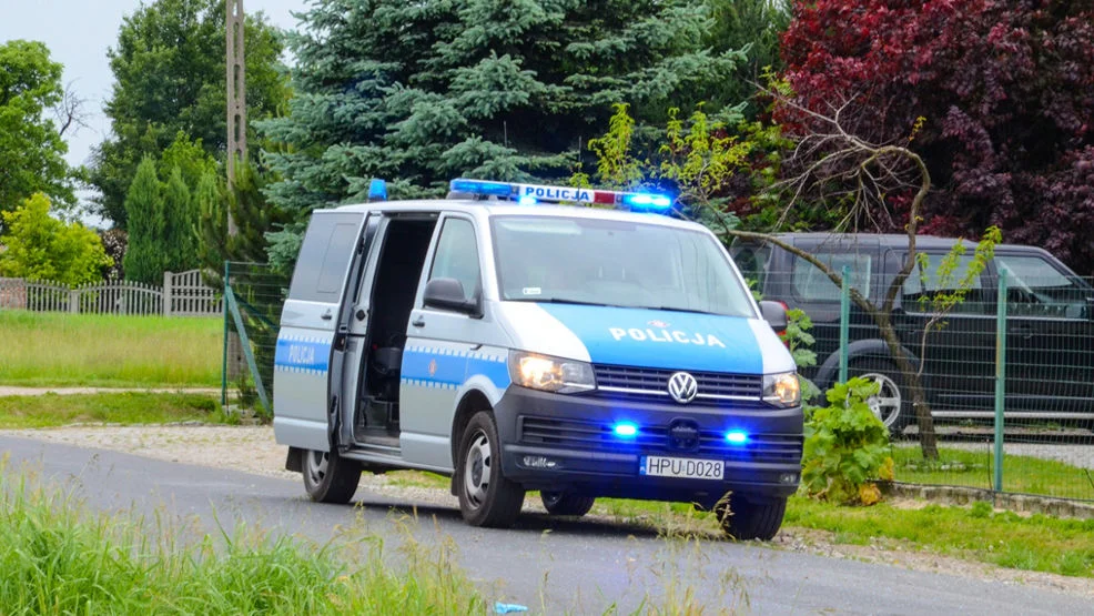 Jarocińscy policjanci zatrzymali mężczyznę poszukiwanego listem gończym - Zdjęcie główne