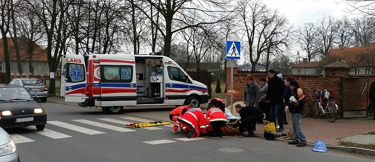 Motocyklista potrącił rowerzystkę - Zdjęcie główne