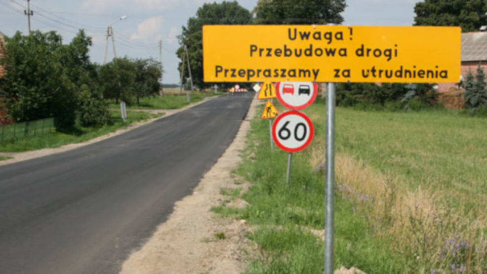 Ruszyła przebudowa drogi Żerków - Raszewy - Komorze. Kierowców czekają utrudnienia - Zdjęcie główne