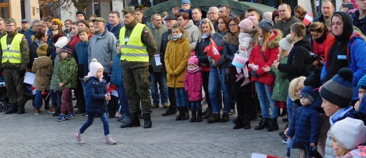 Piknik z jarocińskim wojskiem. Kolejka do spycharki i na strzelanie [ZDJĘCIA, WIDEO] - Zdjęcie główne