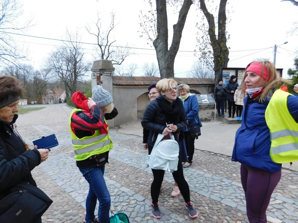 Wyrusz w 40-kilometrową Drogę Krzyżową. Ekstremalne nabożeństwa w Panience i Jarocinie [ZDJĘCIA] - Zdjęcie główne