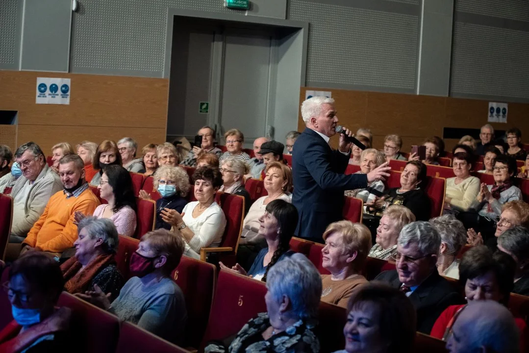 Dzień Kobiet w Jarocińskim Ośrodku Kultury [ZDJĘCIA] - Zdjęcie główne