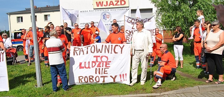 Prezes szpitala nie wyszedł do protestujących. Co ma im do powiedzenia?  - Zdjęcie główne