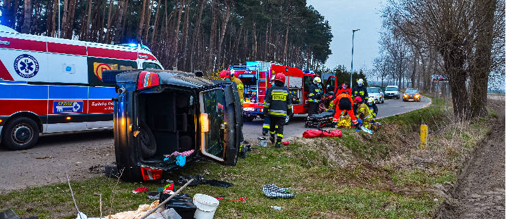 Policja podała wyniki badań kierowcy, który rozbił opla na betonowym przepuście w Golinie    - Zdjęcie główne