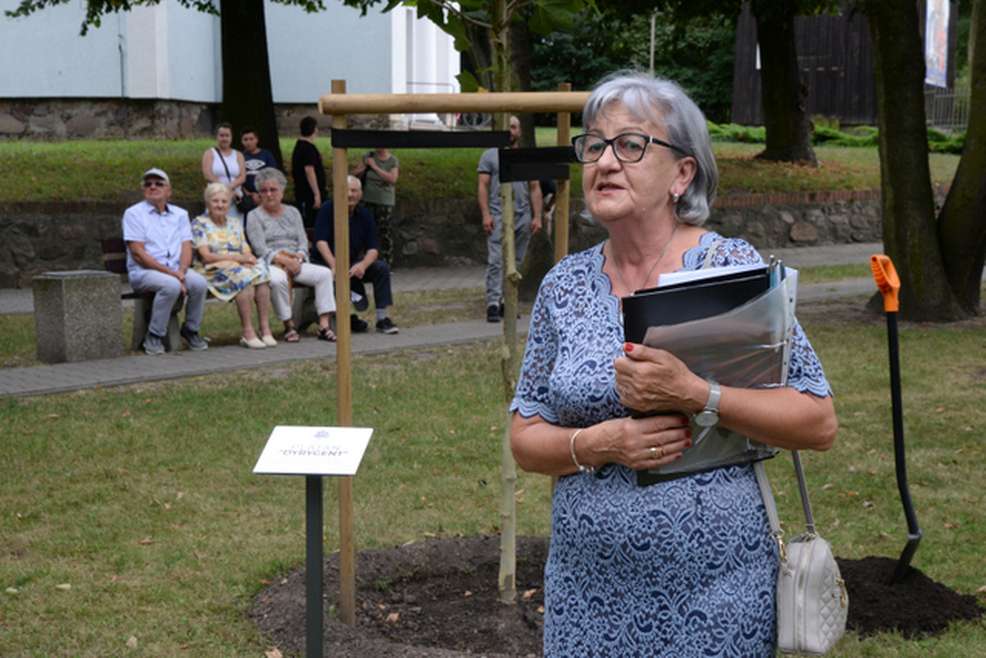 Jarocin. Uczcili 150 urodziny dyrygenta i założyciela chóru - Kazimierza Barwickiego