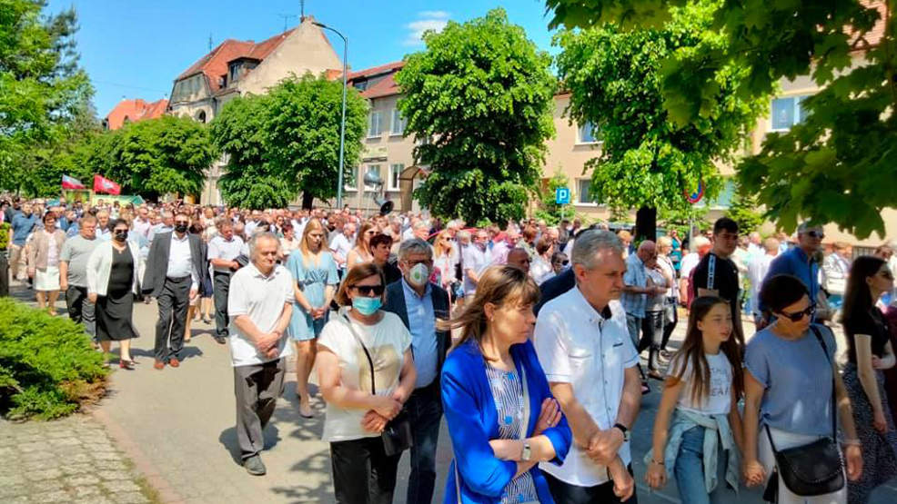 Jarocin. Jak wyglądała procesja Bożego Ciała z kościoła św. Marcina do Chrystusa Króla?