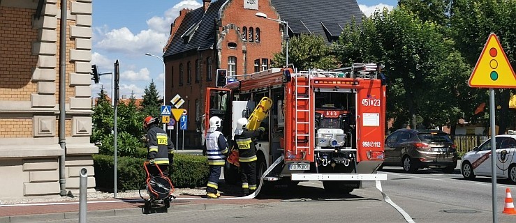 Strażacy w magistracie. Ewakuacja pracowników [AKTUALIZACJE] - Zdjęcie główne