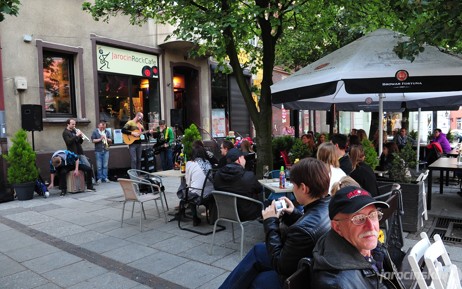 Koncert zespołu Miła Starsza Pani w Jarocin Rock Cafe - Zdjęcie główne