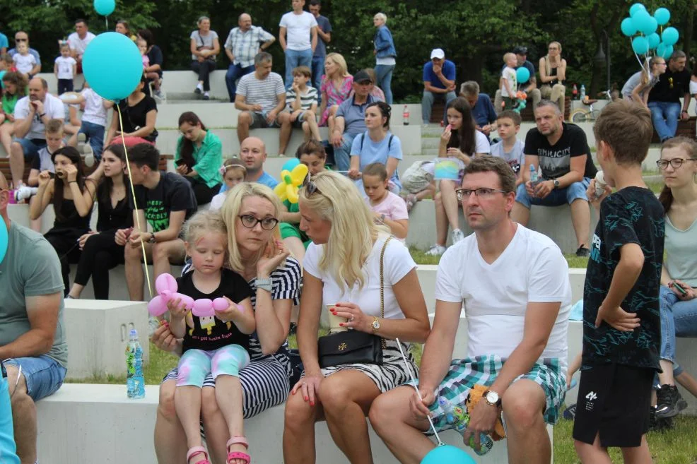 Piknik rodzinny w Jarocinie. Gminny Dzień Dziecka z festynem stowarzyszeń [ZDJĘCIA] - Zdjęcie główne